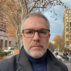 Carlos Méndez review